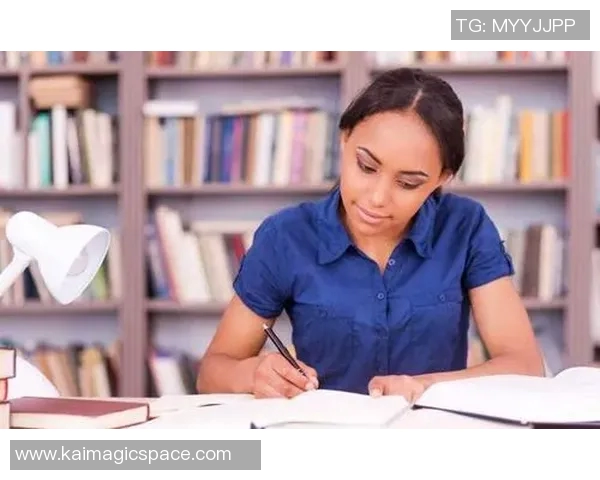 义务教育体育与健康课程标准测试题全面解析与备考指南